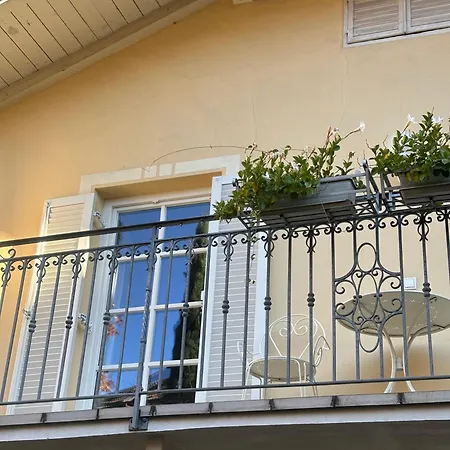 Проживання в сім'ї Bux Guestrooms Мерано
