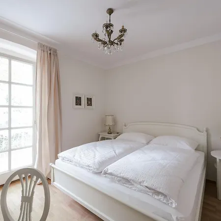 Bux Guestrooms * Мерано